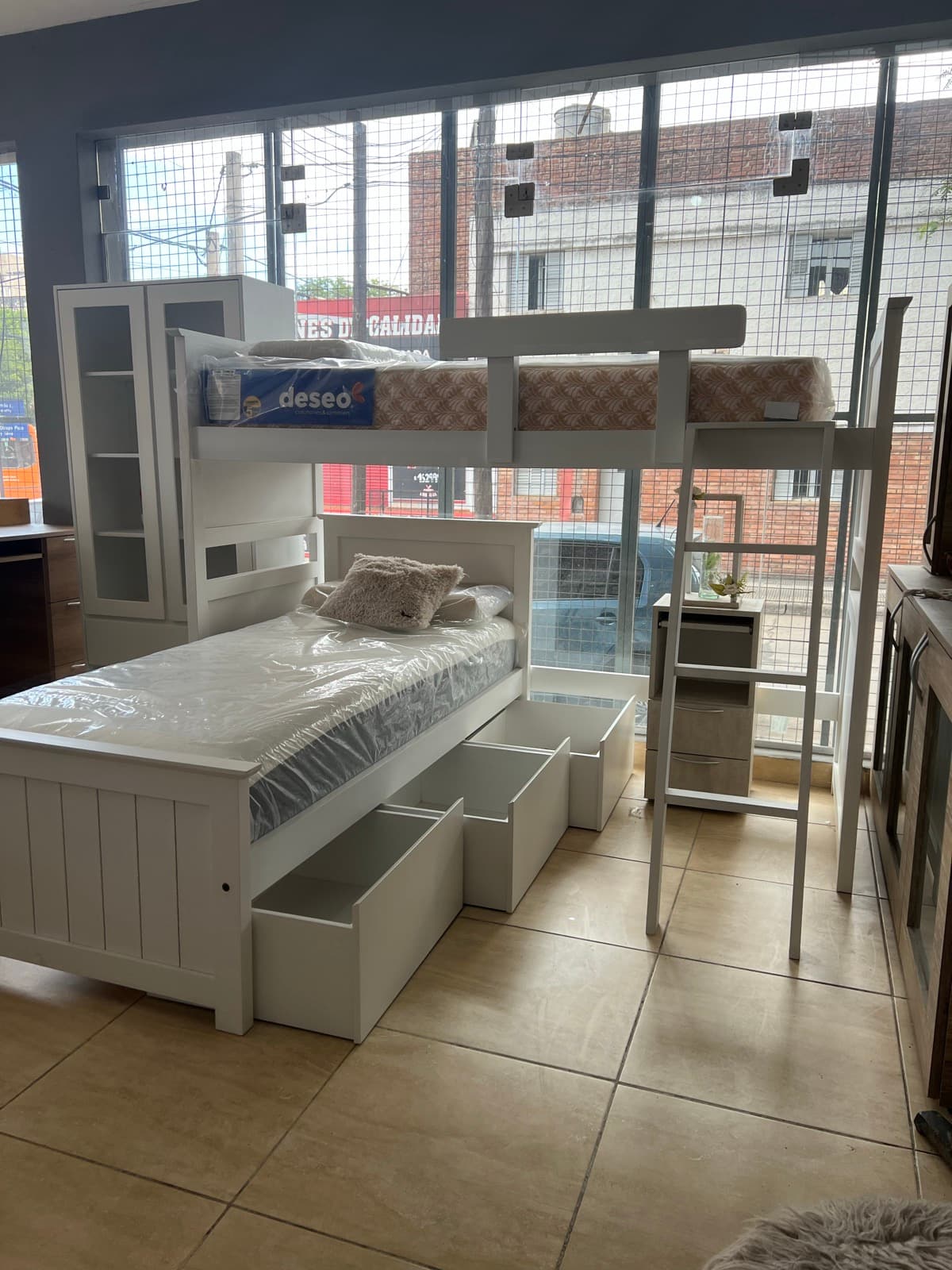 Cucheta Puente en dormitorio