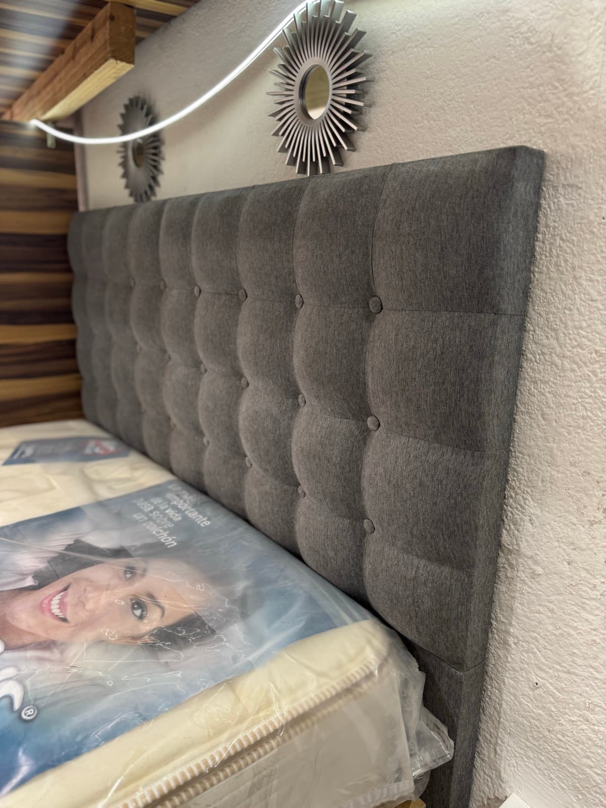 Respaldo Capitoné vista completa