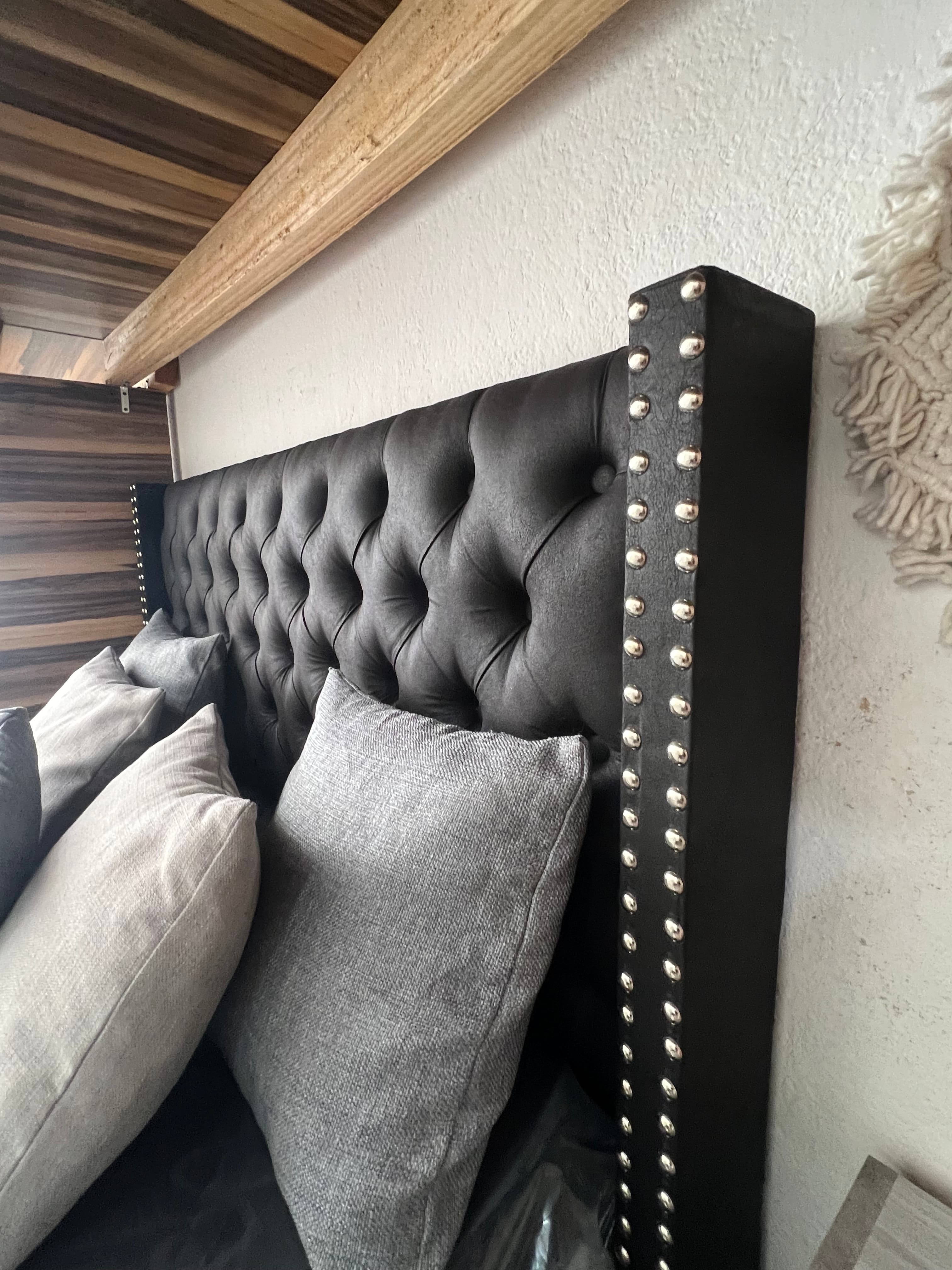 Respaldo Luxury capitoné detalle